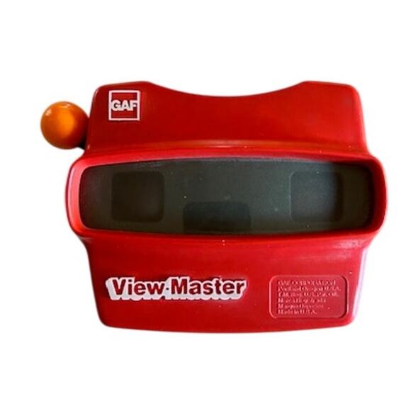 Vintage GAF View-Master Bundle – Red Viewer + 4 Reel Sets - Picture 3 of 9